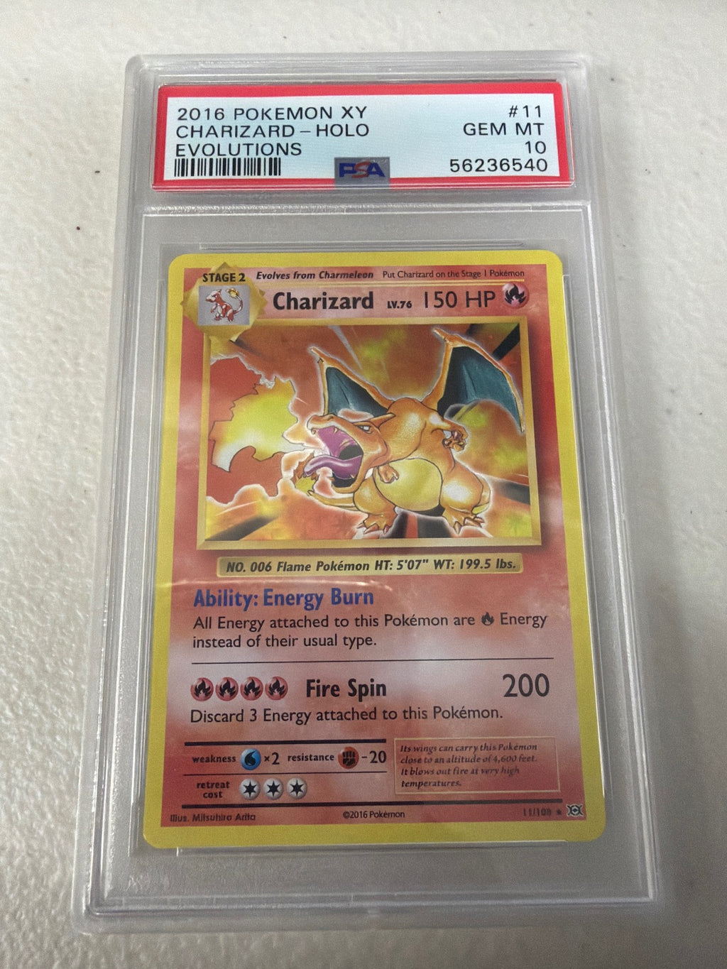 Charizard Holo 11/108 Evolutions Pokemon PSA 10