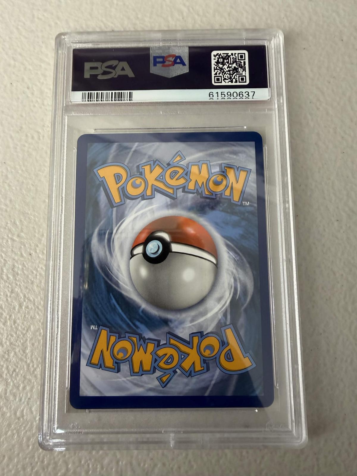 Galarian Sirfetch'd V 174/185 Vivid Voltage Pokemon PSA 10