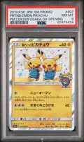 Pretend Comedian Pikachu Holo 407/SM-P PKMN CNTR Osaka Dx Opening Pokemon PSA 8